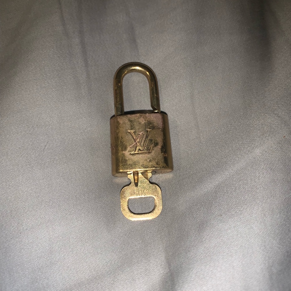Authentic LV Lock and Key